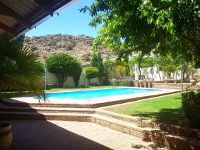  Colesberg Lodge  Colesberg